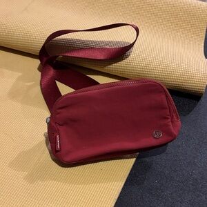 Lululemon Athletica Burgundy Belt Bag EBB